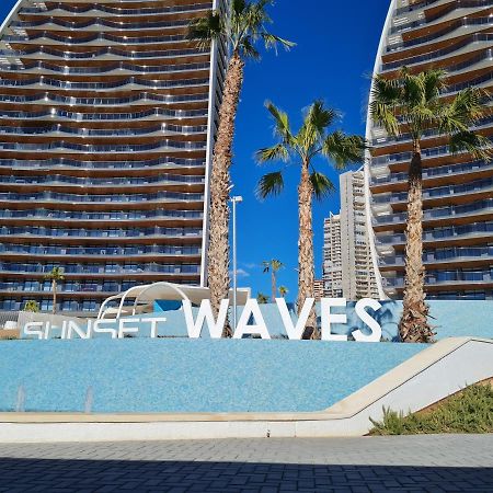 Sunny Morning Of Costa Blanca - Sunset Waves Benidormアパートメント エクステリア 写真